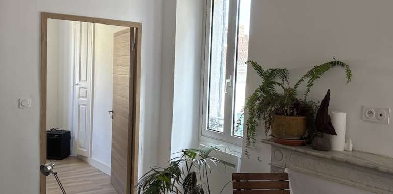 Photo 0 du bien Grand T4 Cours Paoli